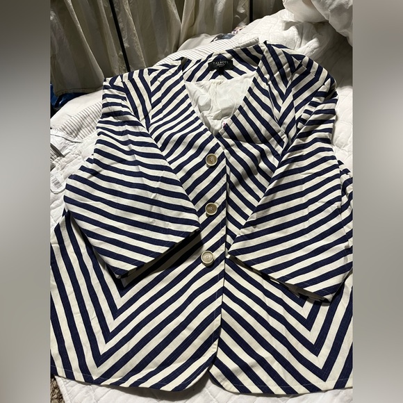 Talbots 3/4 length sleeve button jacket. - Picture 2 of 9